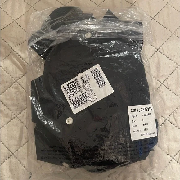 BRAND NEW! Women’s Black, Wrinkle Free, Long Sleeve Shirt by LANDSEND! - Picture 4 of 6